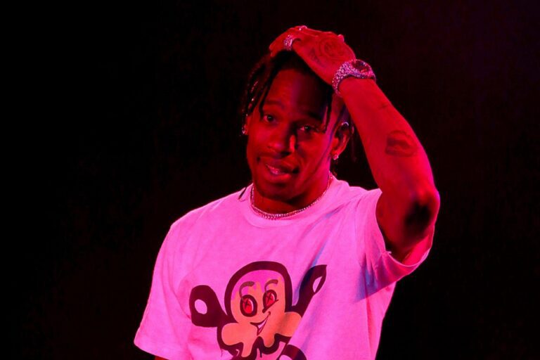 Travis Scott Offers to Replace Fan’s Lost AirPods and Now Everyone Is Asking Travis to Buy Them Things
