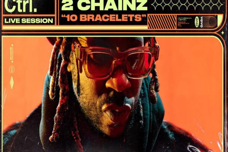 2 Chainz Performs '10 Bracelets' Live