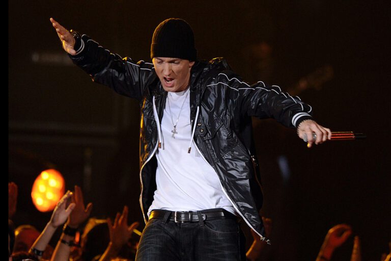 Eminem’s Relapse Wins Best Rap Album in 2010 – Today in Hip-Hop
