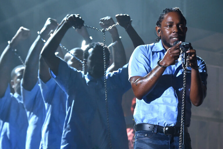 Kendrick Lamar Performs, Wins at 2016 Grammys – Today in Hip-Hop