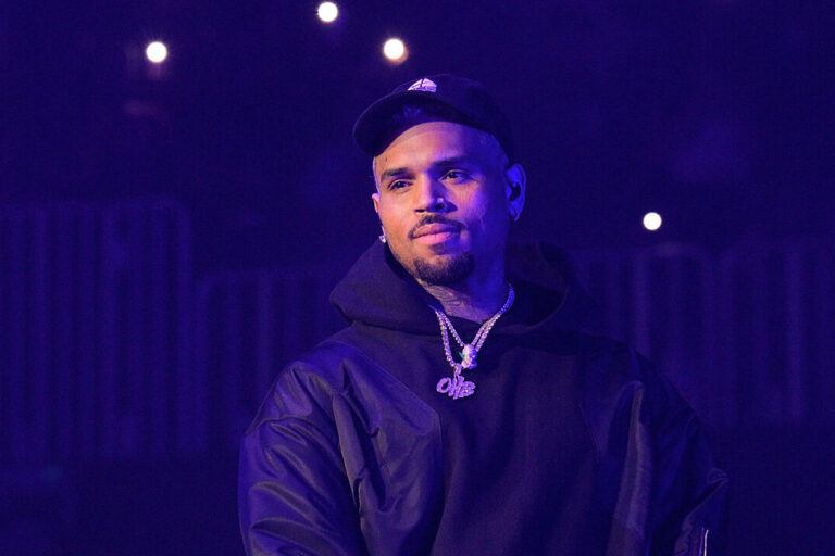 Chris Brown Responds to Claim He Doesn’t Allow Black Women in VIP