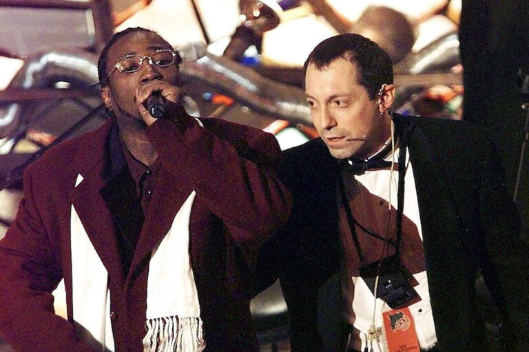 ODB Crashes Stage at 1998 Grammy Awards – Today in Hip-Hop