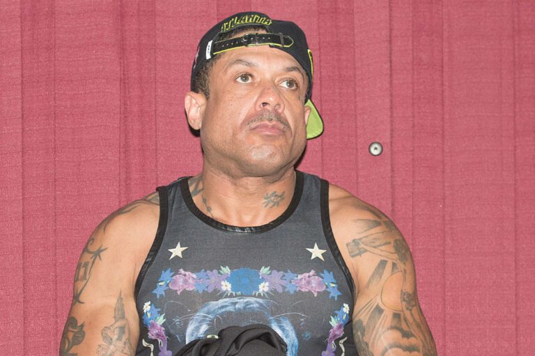 Benzino Pleads With LGBTQ Community to Stop Flirting With Him