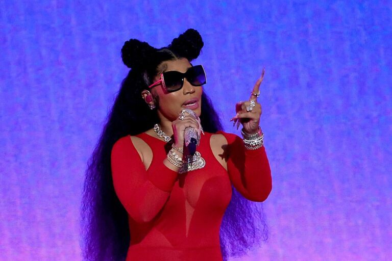 Nicki Minaj Sends Out Veiled Threats to Anyone on Her ‘List’